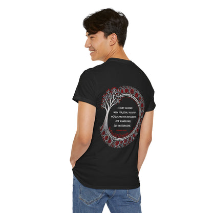 Unisex T-Shirt mit Zitat - Hermann Hesse - Tausend Wege (Druck hinten)