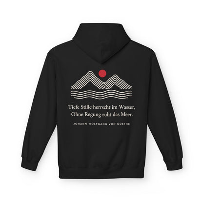 Unisex Fleece Hoodie mit Zitat - Goethe - Tiefe Stille herrscht im Wasser Linien – back