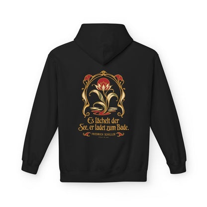 Unisex Fleece Hoodie mit Zitat - Schiller - Es lächelt der See Jugendstil – back