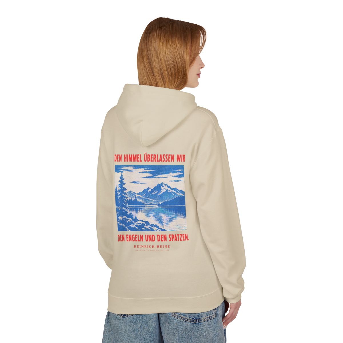 Unisex Fleece Hoodie mit Zitat - Heine - Den Himmel überlassen wir – person-1-back