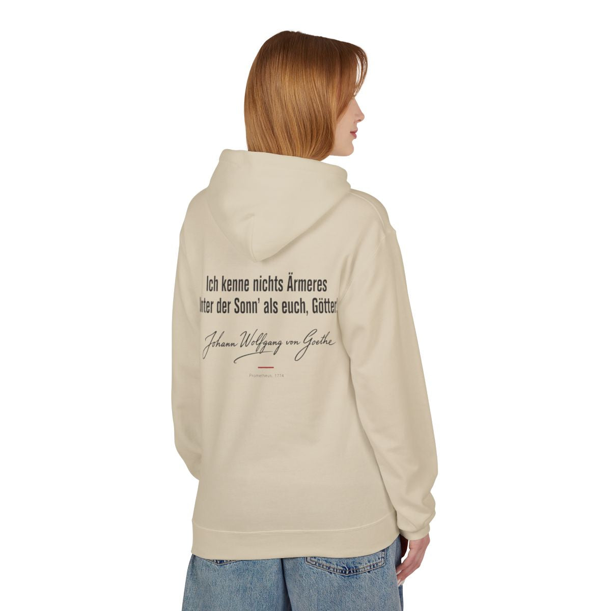 Unisex Fleece Hoodie mit Zitat - Goethe - Ich kenne nichts Ärmeres Signatur – person-1-back