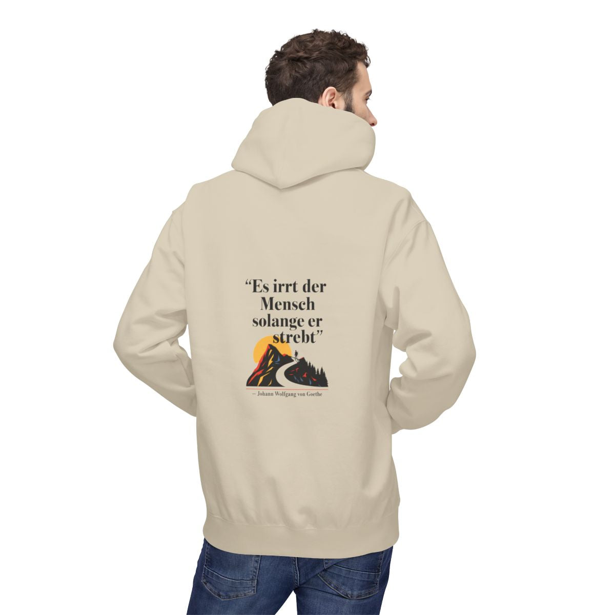 Unisex Fleece Hoodie mit Zitat - Goethe - Es irrt der Mensch – person-2-back