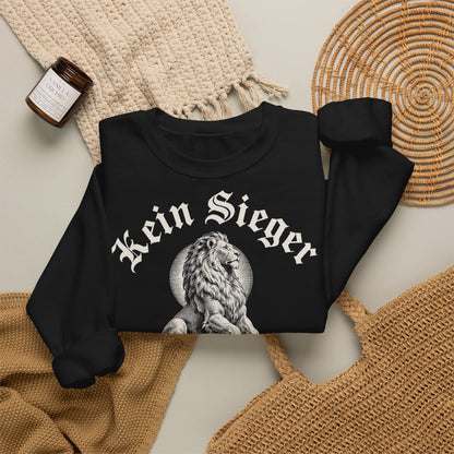 Unisex Sweatshirt mit Zitat - Nietzsche - Kein Sieger glaubt an den Zufall Gravur – folded-2