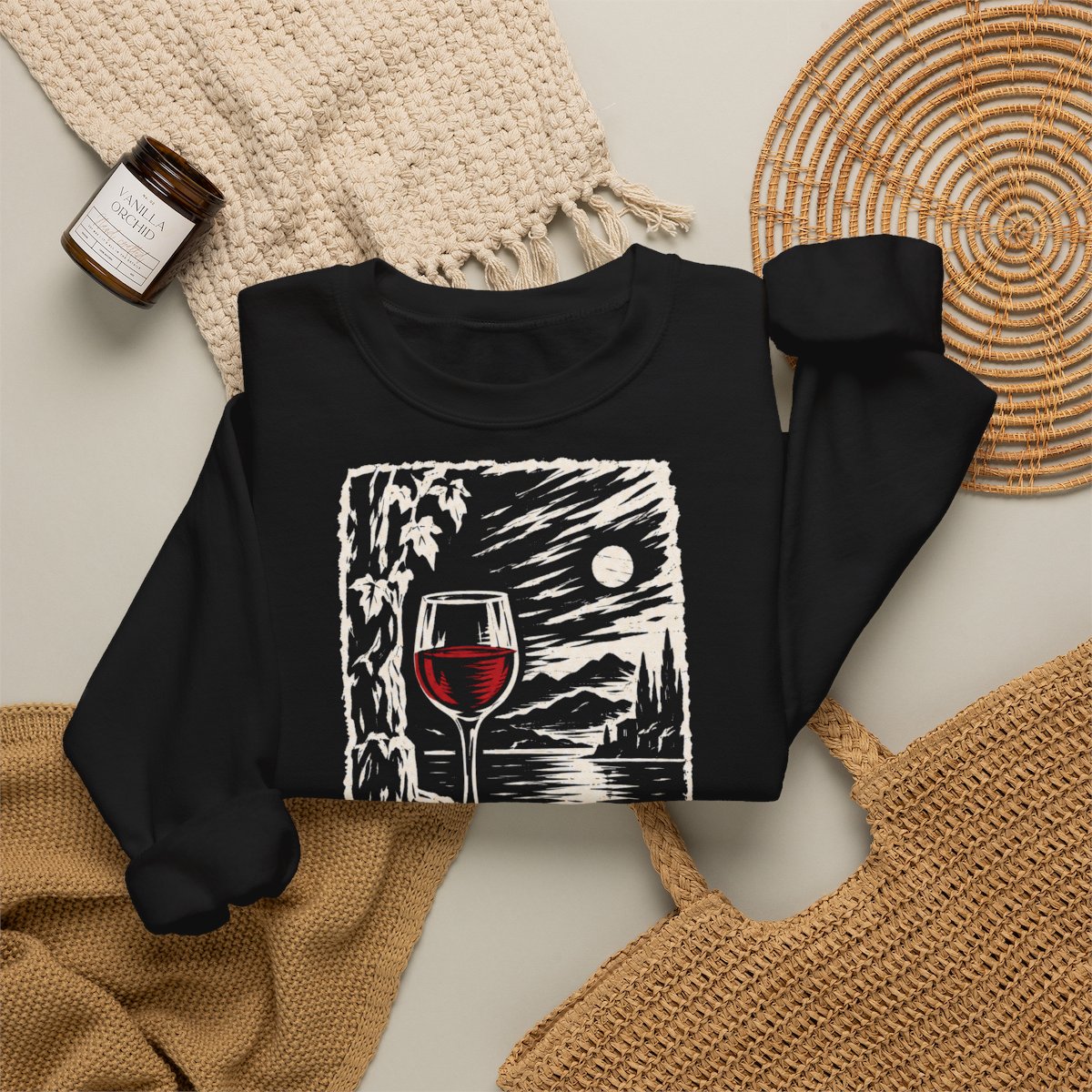 Unisex Sweatshirt mit Zitat - Heine - Ich weiß, sie tranken heimlich Wein Holzschnitt – folded-2