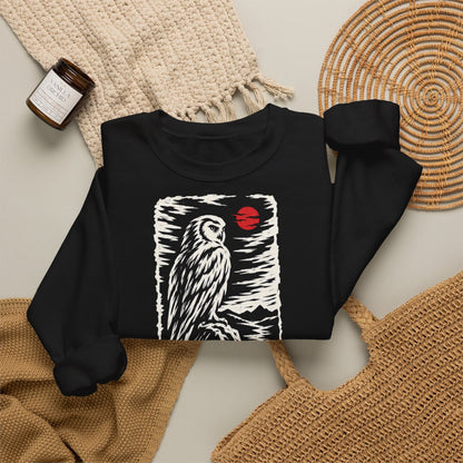 Unisex Sweatshirt mit Zitat - Rollenhagen - Falschheit regiert die ganze Welt Holzschnitt – folded-2