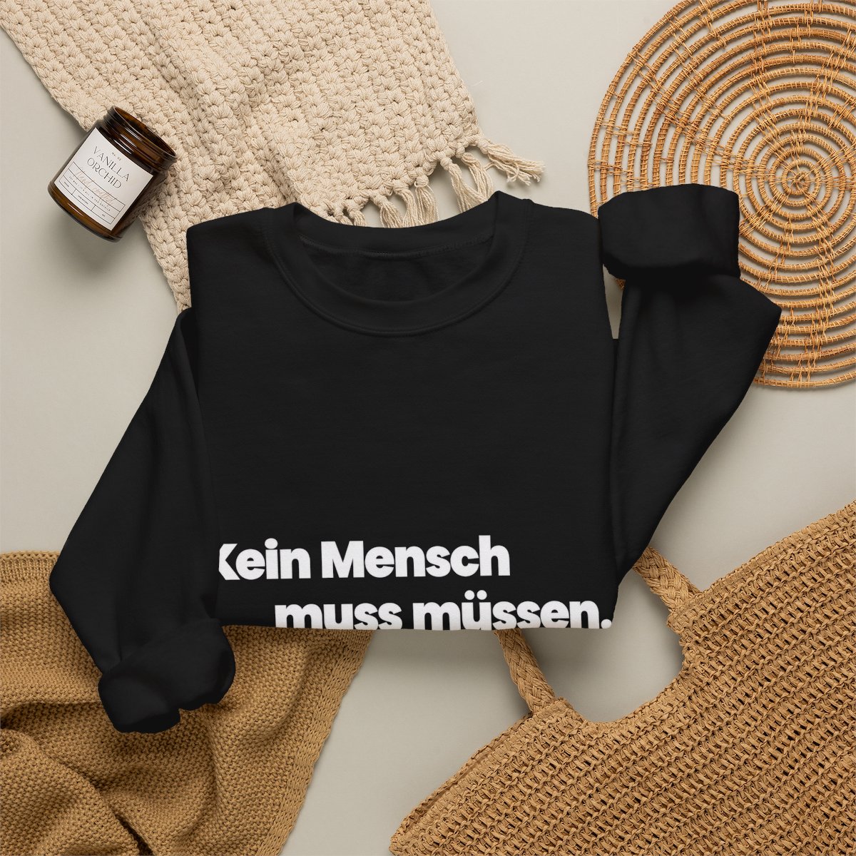 Unisex Sweatshirt mit Zitat - Lessing - Kein Mensch muss müssen – folded-2