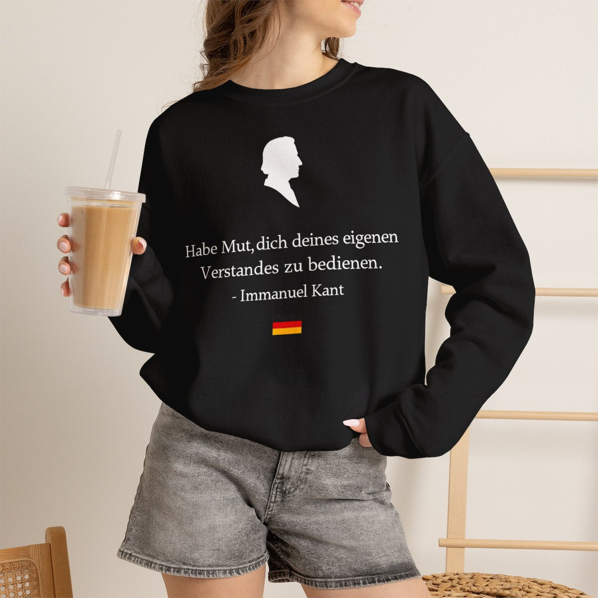 Unisex Sweatshirt mit Zitat - Kant - Habe Mut Silhouette – lifestyle-2