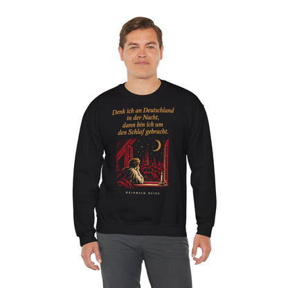 Unisex Sweatshirt mit Zitat - Heine - Denk ich an Deutschland Nachtfenster – person-3