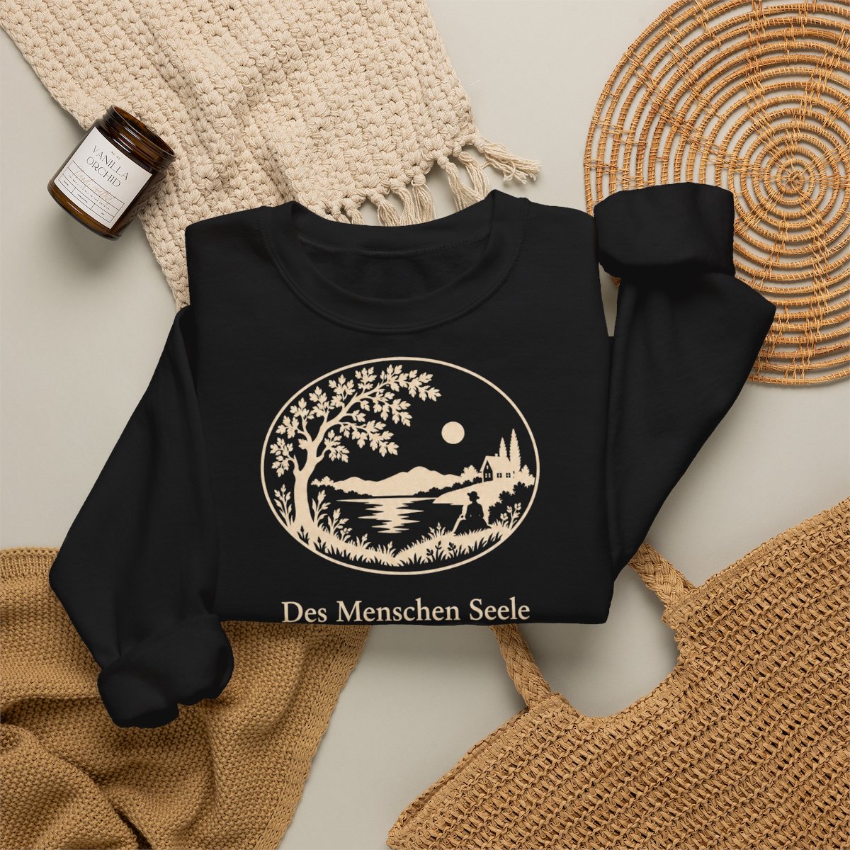Unisex Sweatshirt mit Zitat - Goethe - Des Menschen Seele Scherenschnitt – folded-2