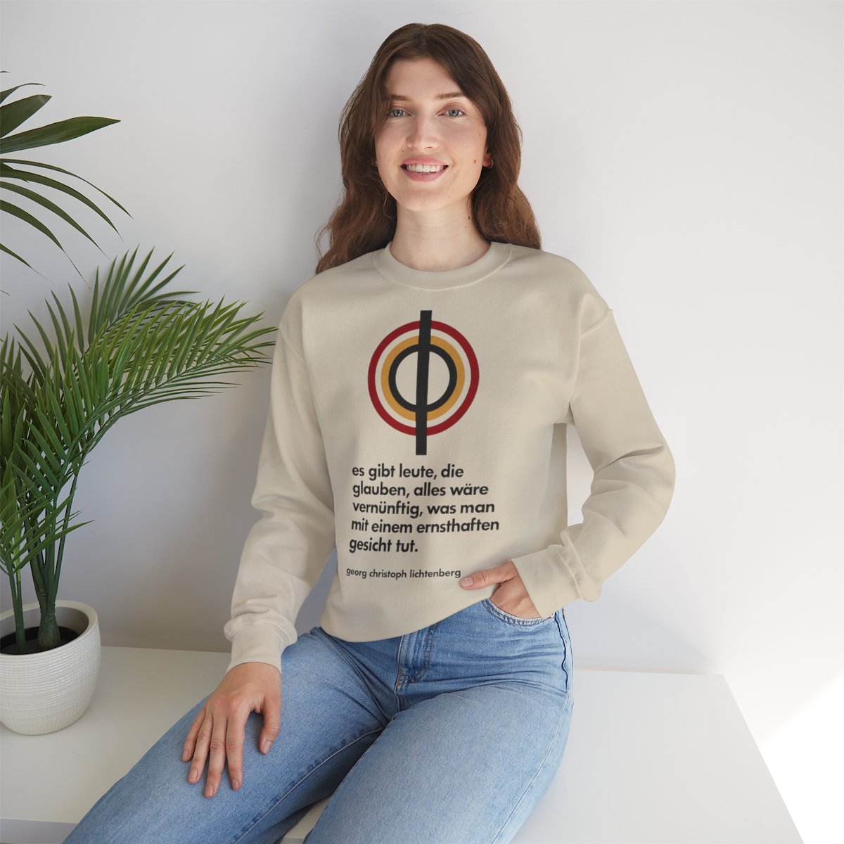 Unisex Sweatshirt mit Zitat - Lichtenberg - Mit ernsthaftem Gesicht – lifestyle