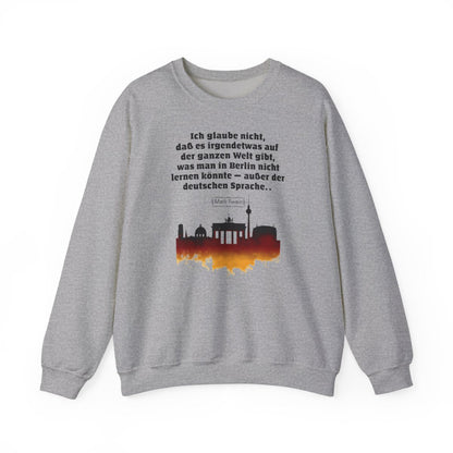 Unisex Sweatshirt mit Zitat - Twain - Berlin und die deutsche Sprache – front