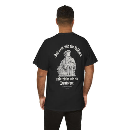 Unisex T-Shirt mit Zitat - Luther - Ich esse wie ein Böhme Gravur (Druck hinten) – person-6-back