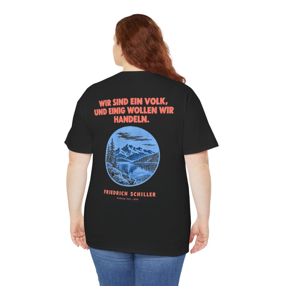Unisex T-Shirt mit Zitat - Schiller - Wir sind ein Volk Plakat (Druck hinten) – person-5-back