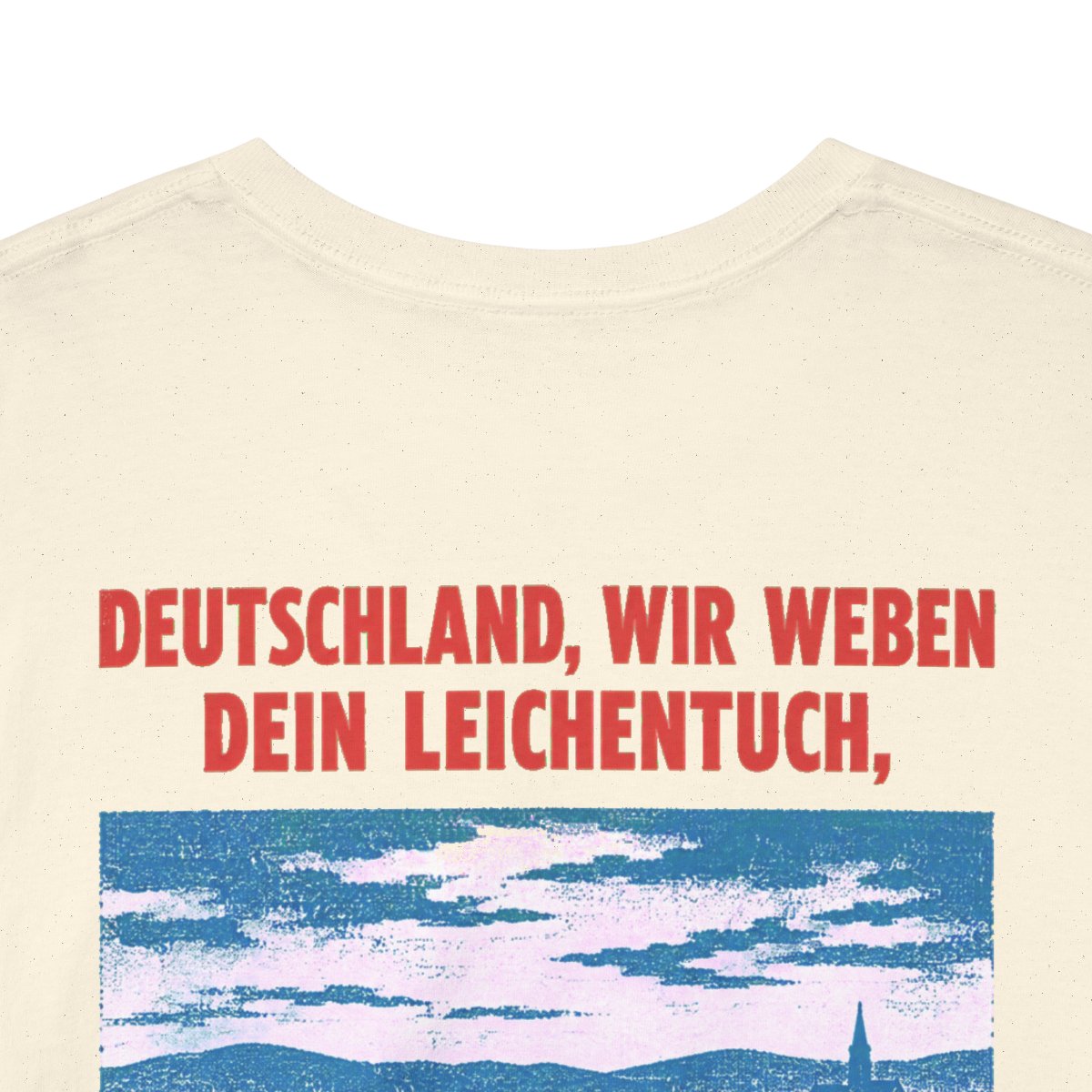 Unisex T-Shirt mit Zitat - Heine - Deutschland, wir weben dein Leichentuch (Druck hinten) – back-collar-closeup