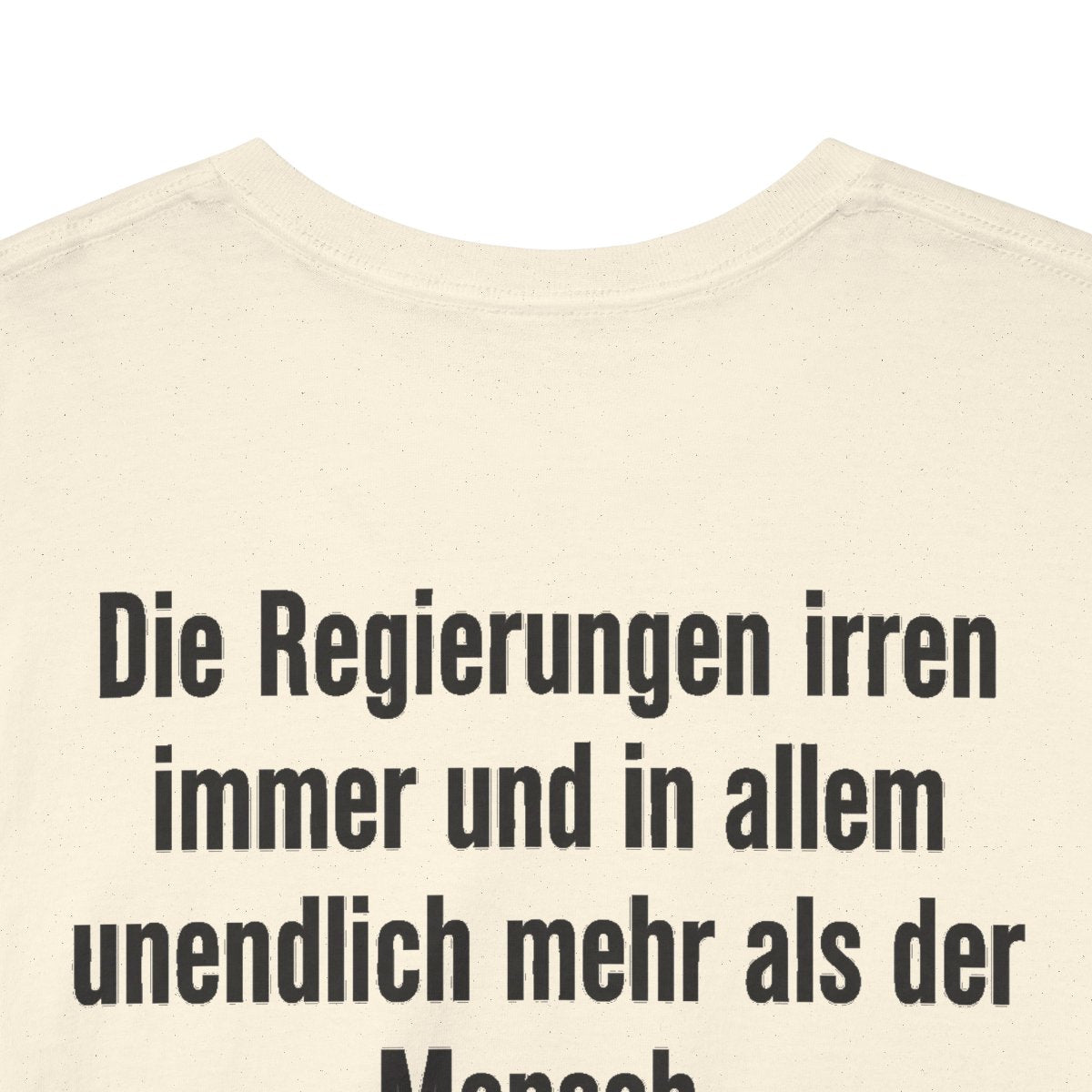 Unisex T-Shirt mit Zitat - Pestalozzi - Die Regierungen irren immer (Druck hinten) – back-collar-closeup