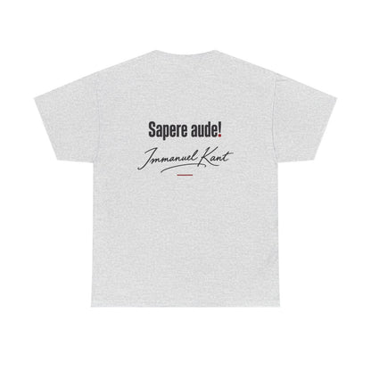 Unisex T-Shirt mit Zitat - Kant - Sapere aude Signatur (Druck hinten) – back