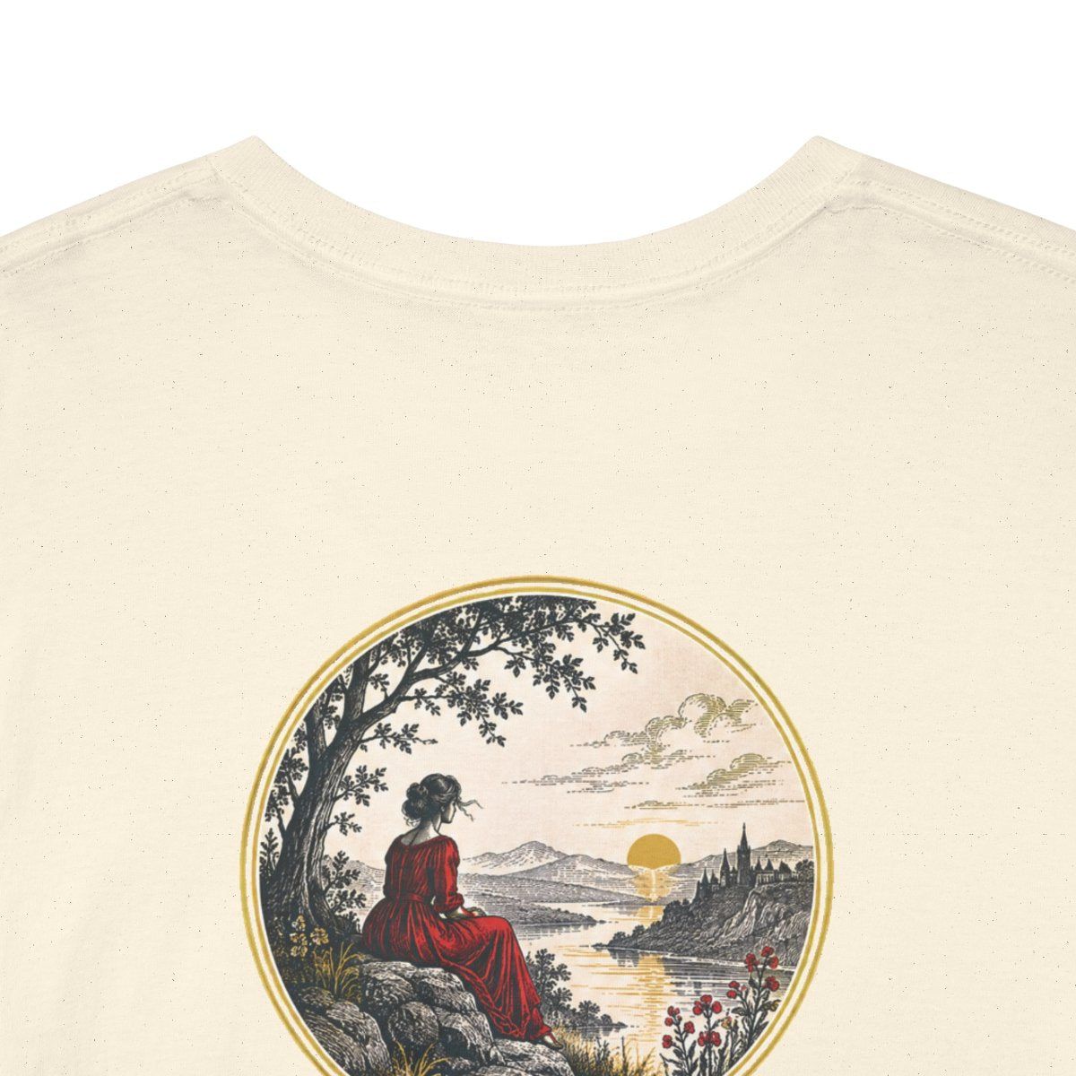 Unisex T-Shirt mit Zitat - Goethe - Alles Vergängliche (Druck hinten) – back-collar-closeup