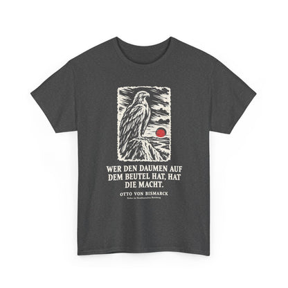 Unisex T-Shirt mit Zitat - Bismarck - Wer den Daumen Holzschnitt – front-2