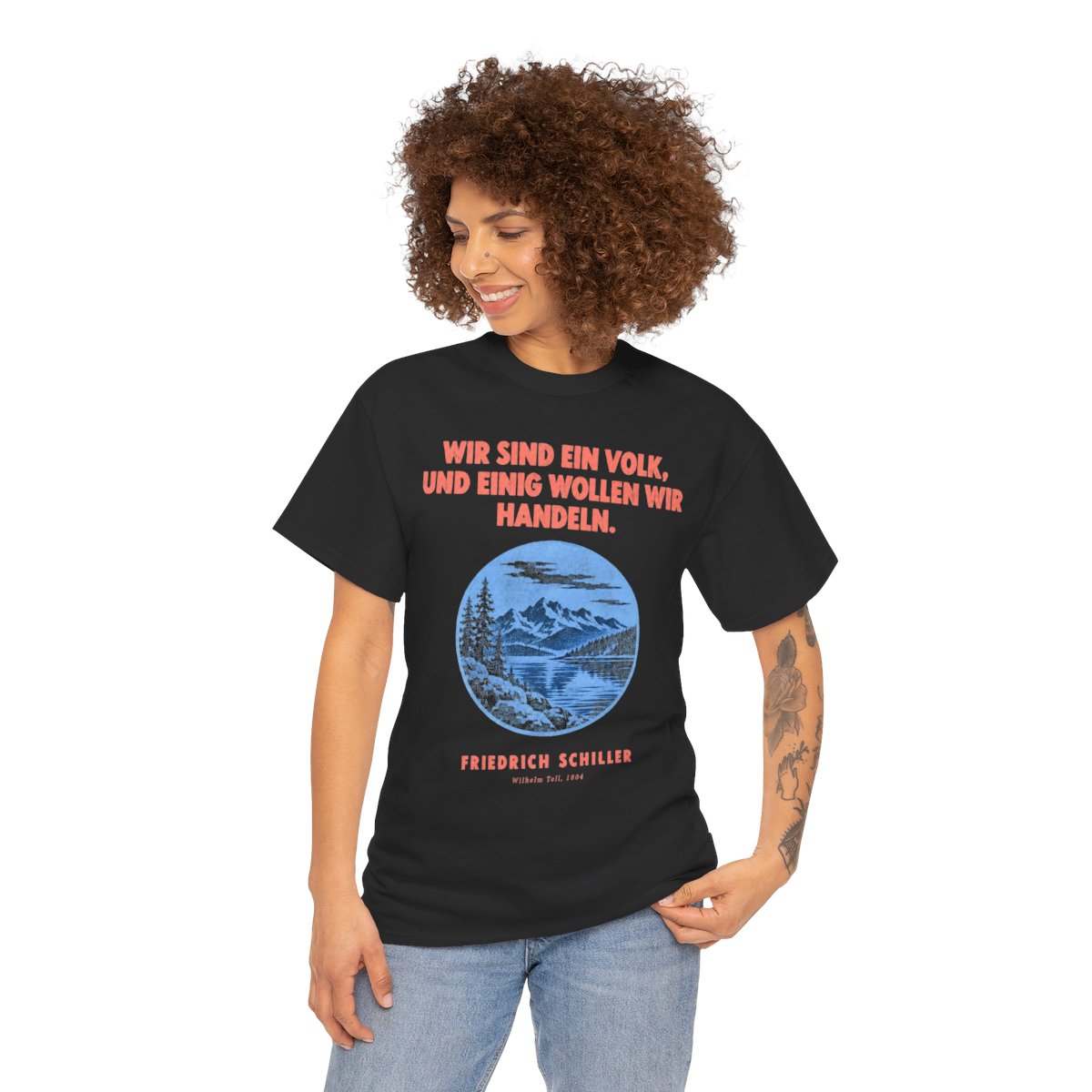 Unisex T-Shirt mit Zitat - Schiller - Wir sind ein Volk Plakat – person-1