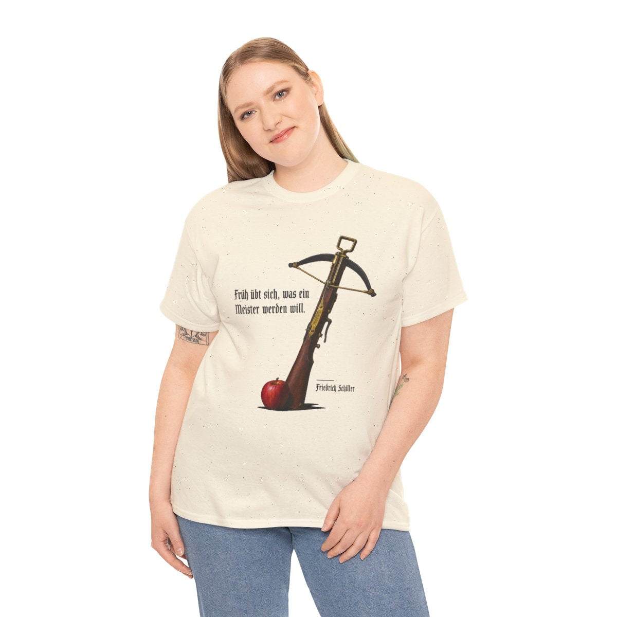 Unisex T-Shirt mit Zitat - Schiller - Früh übt sich – person-2
