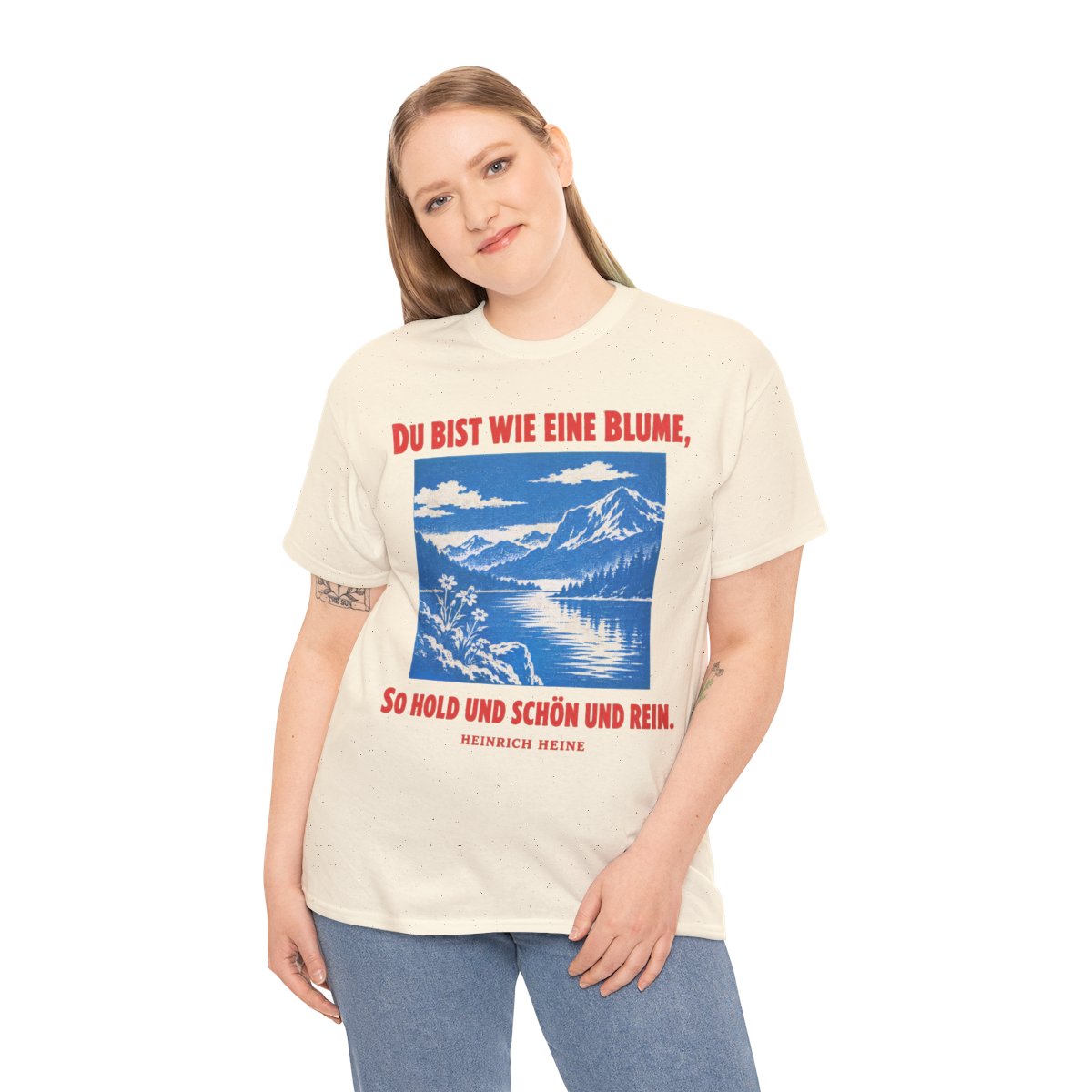 Unisex T-Shirt mit Zitat - Heine - Du bist wie eine Blume Plakat – person-2