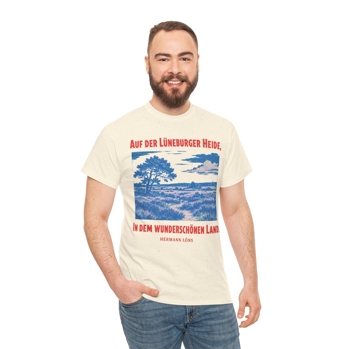 Unisex T-Shirt mit Zitat - Löns - Auf der Lüneburger Heide – person-3