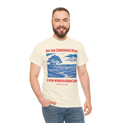 Unisex T-Shirt mit Zitat - Löns - Auf der Lüneburger Heide – person-3