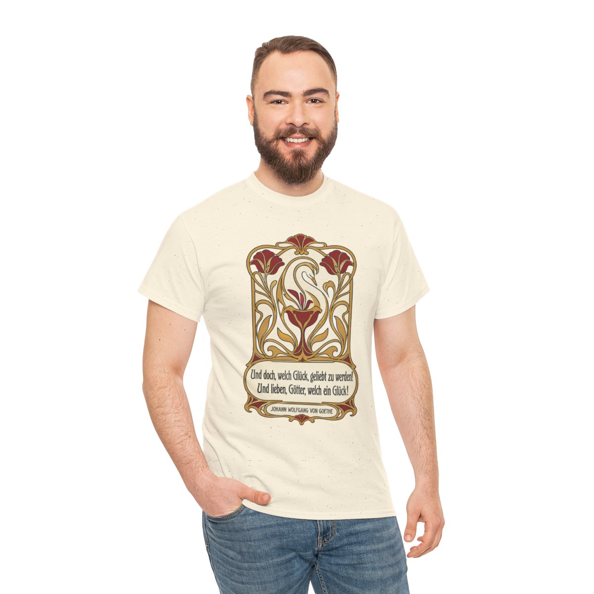 Unisex T-Shirt mit Zitat - Goethe - Und doch, welch Glück, geliebt zu werden – person-3