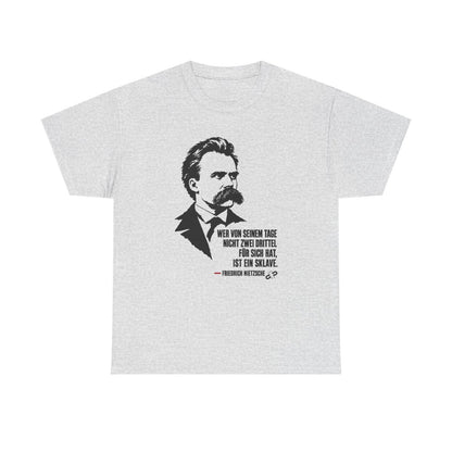 Unisex T-Shirt mit Zitat - Nietzsche - Zwei Drittel für sich – front