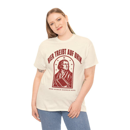 Unisex T-Shirt mit Zitat - Hegel - Bier treibt auf Urin Vintage – person-2
